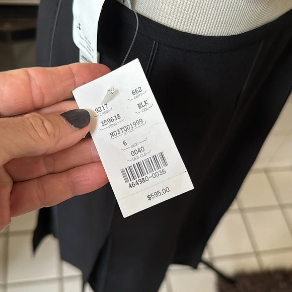 RARE. Armani NWT silk blend split panel skirt NWT size 6 black - Picture 5 of 14